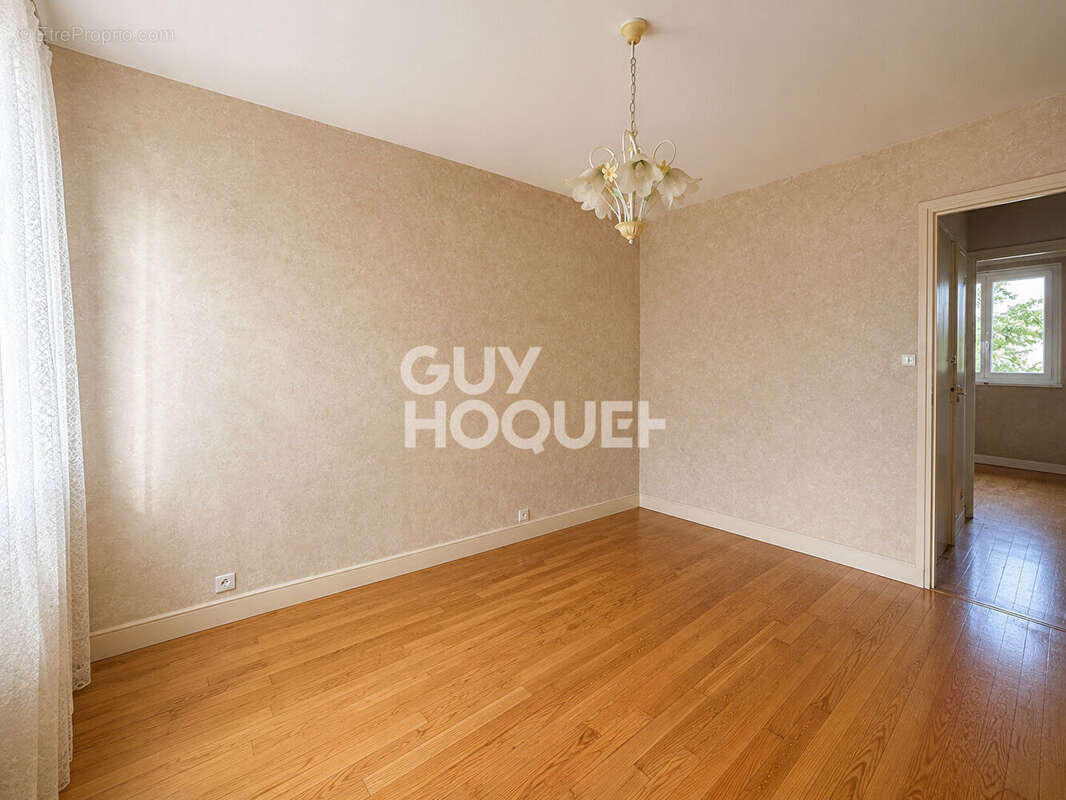 LYON 8 _Secteur Monplaisir / Grange Blanche_Appartement T3 - photo 6