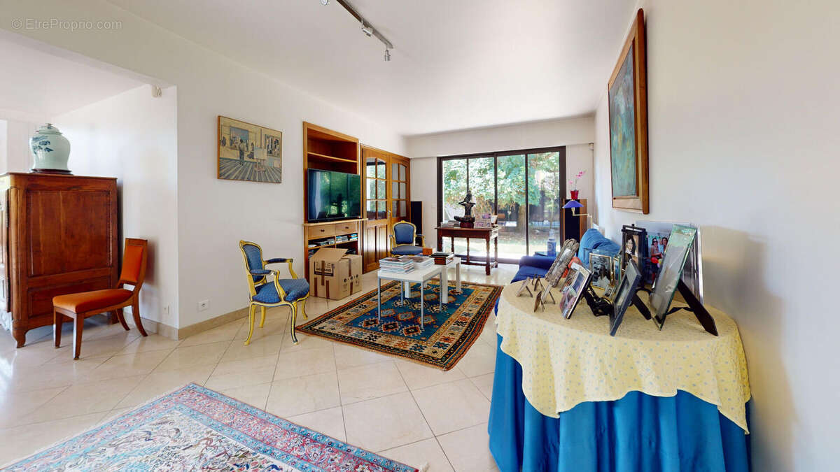 Maison à ENGHIEN-LES-BAINS