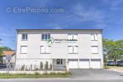 Appartement à VELINES