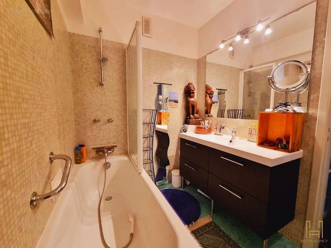 Appartement à VERSAILLES