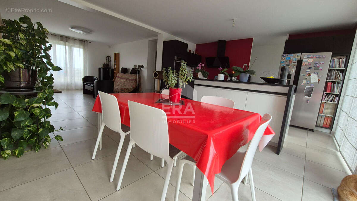 Maison à GRISY-SUISNES