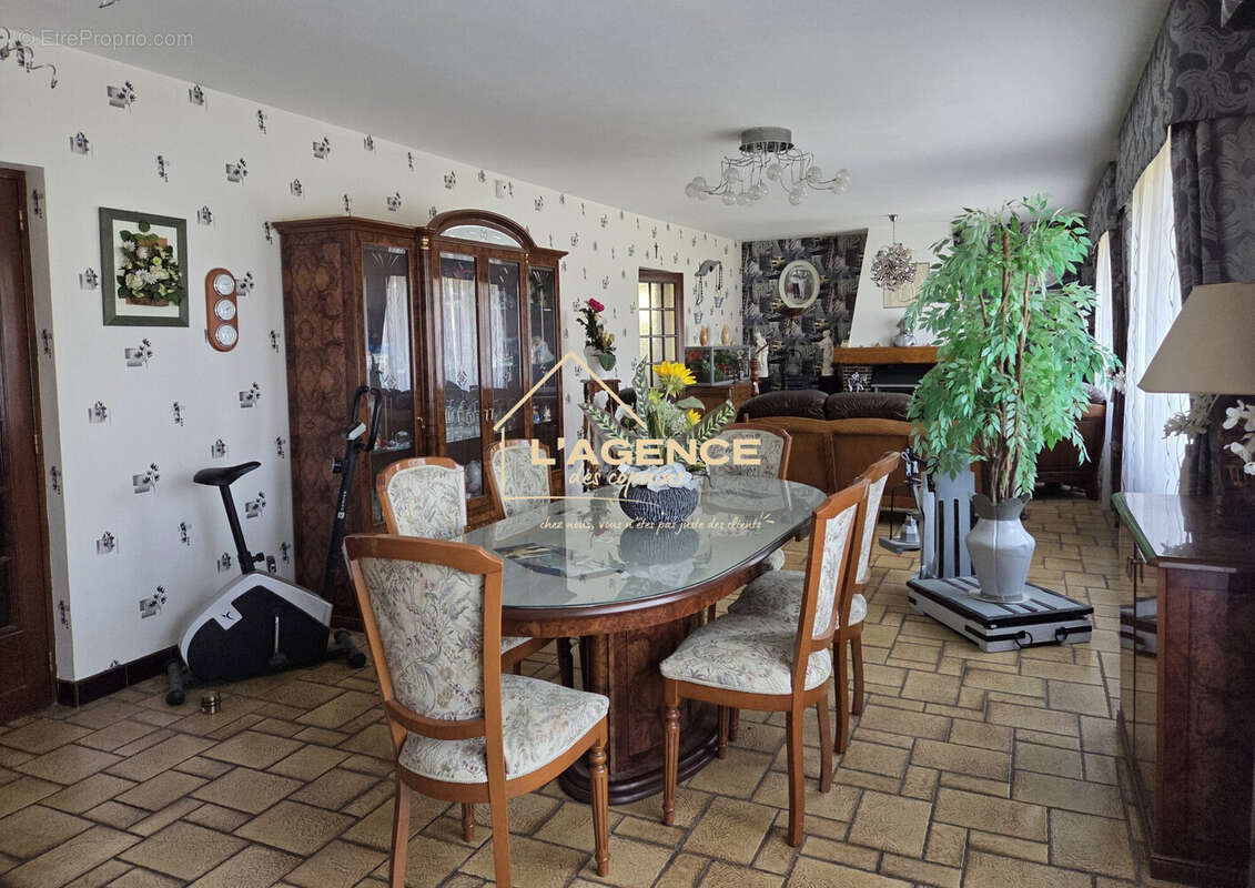 Maison 147 m² à Hazebrouck  - photo 5