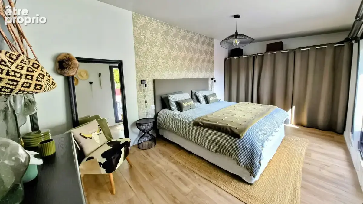 LA ROCHELLE   Élégante maison familiale rénovée à proximité du centre-ville - photo 4