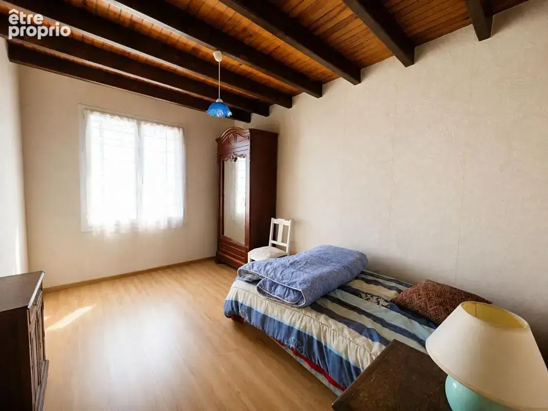 Maison 127 m2 - Dépendances - Garage - Terrain 3514m² - photo 6