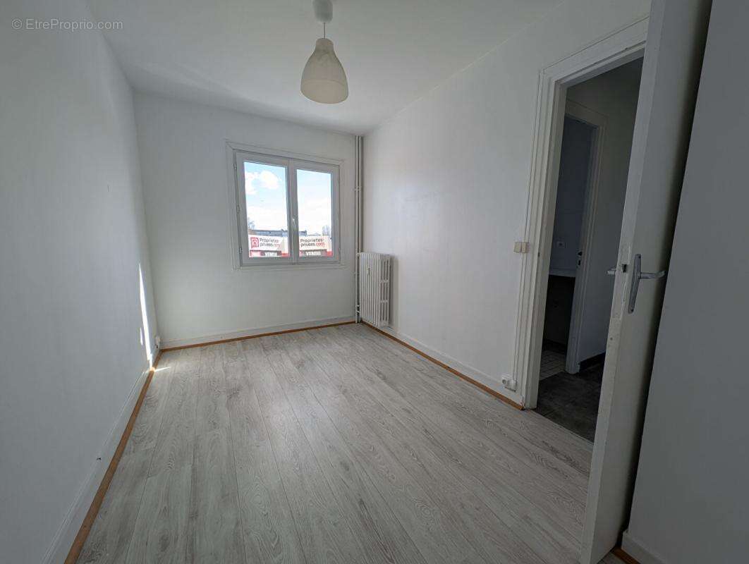 Appartement à VERNOUILLET
