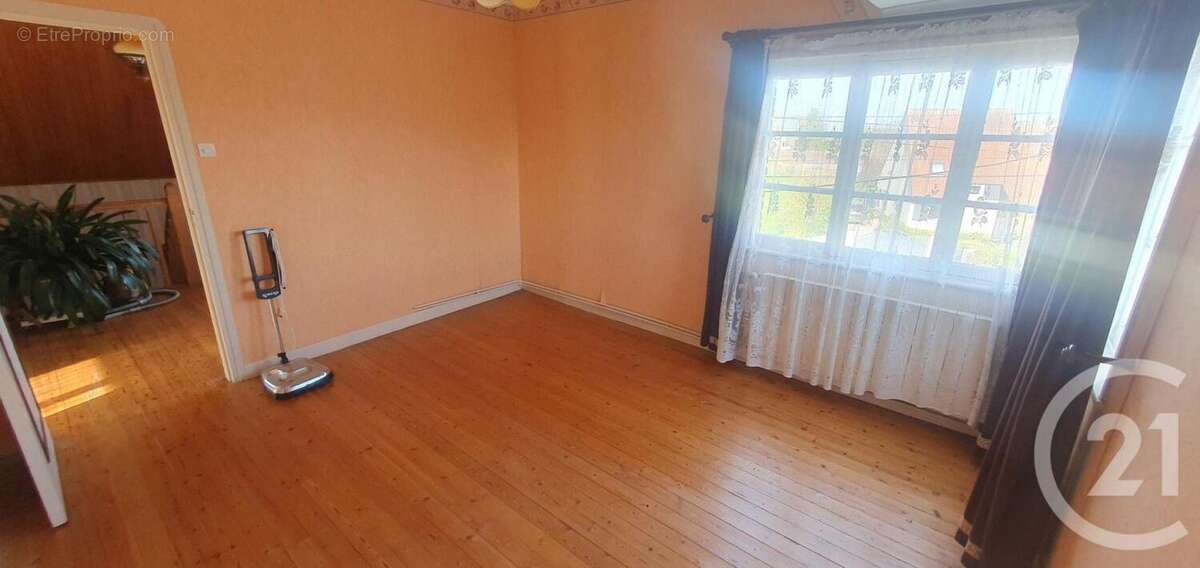 Maison à CAMPAGNE-LES-HESDIN