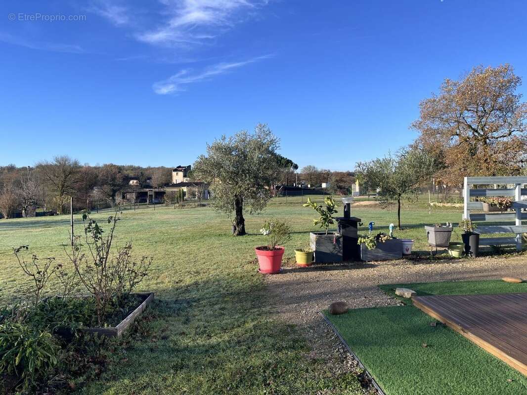 Terrain - Maison à CAHORS