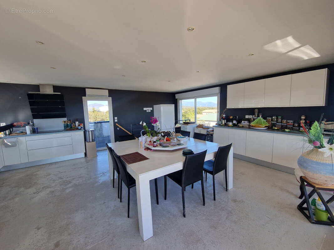 Appartement à GRIGNAN