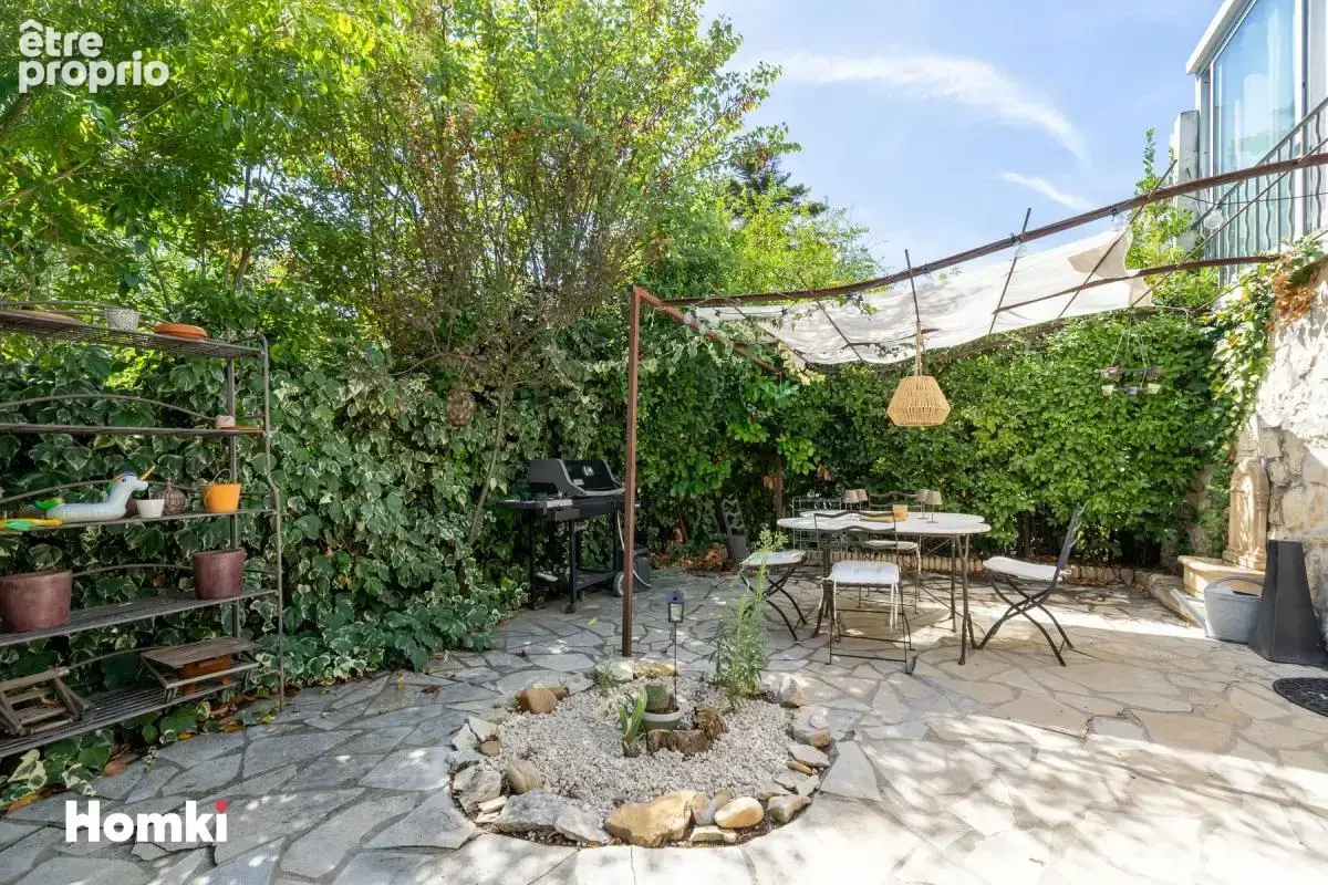 Maison/Villa T5 de 107 m² à Villeneuve-lès-Avignon 30400 - photo 3