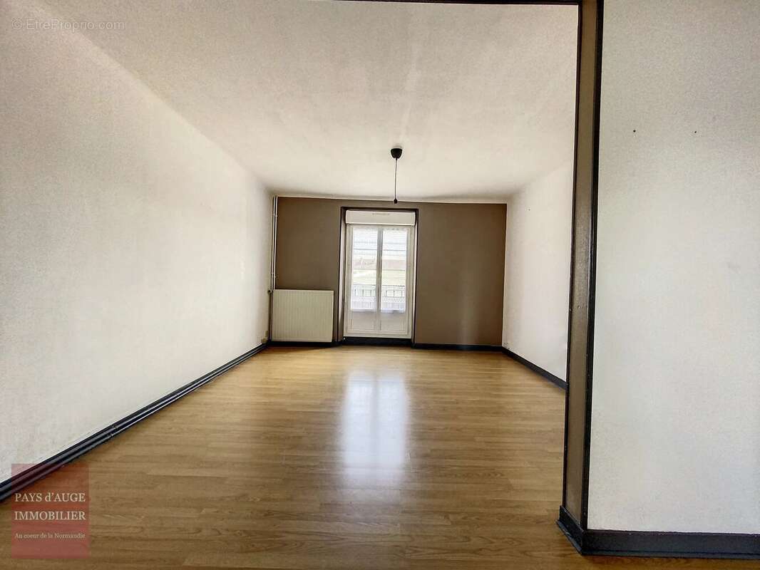 Appartement à VIMOUTIERS