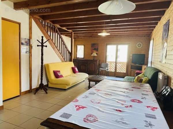 Appartement à LA MORTE