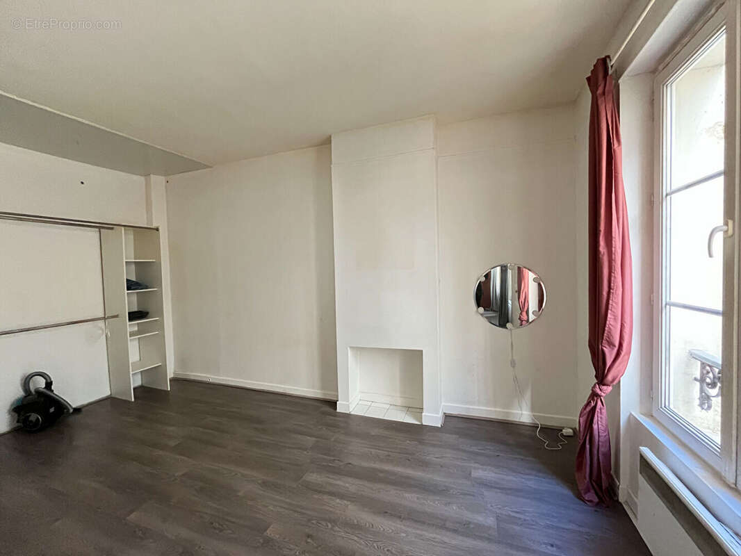 Levallois - 2 pièces - 250 000  euros fai - photo 3