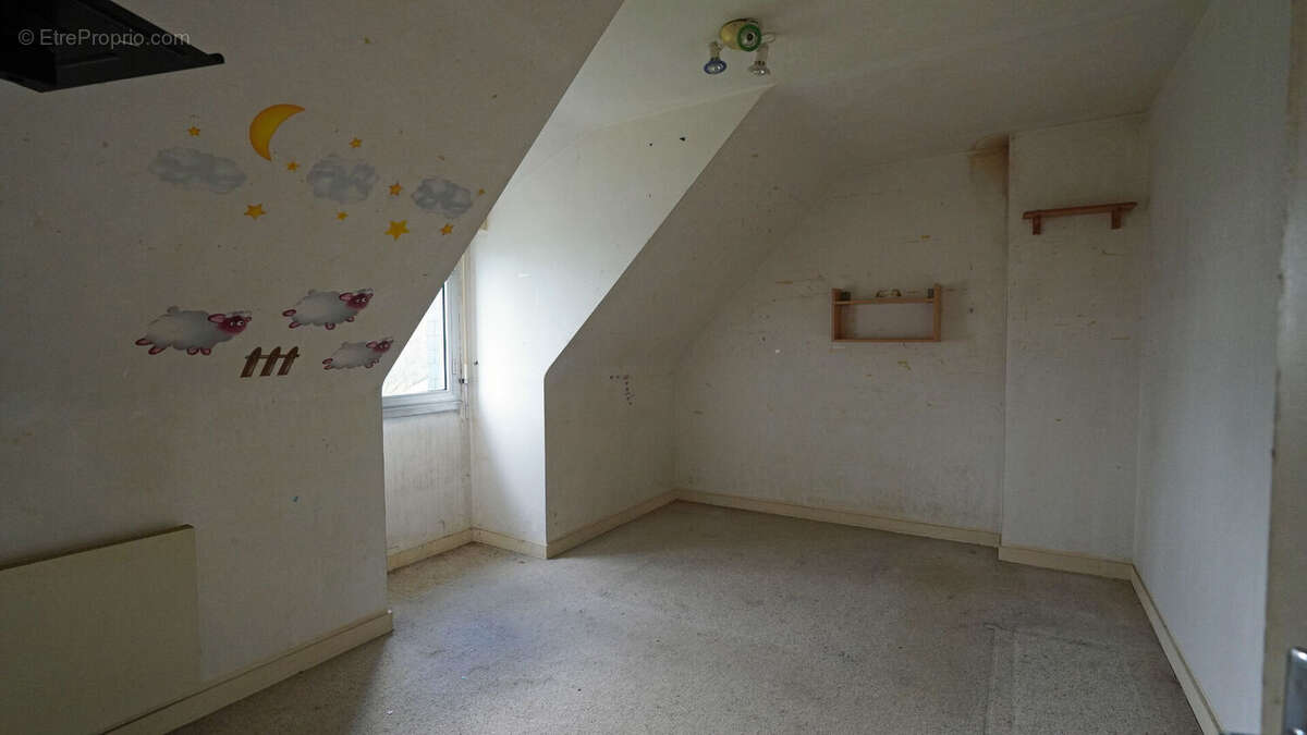 Maison à LOCMINE