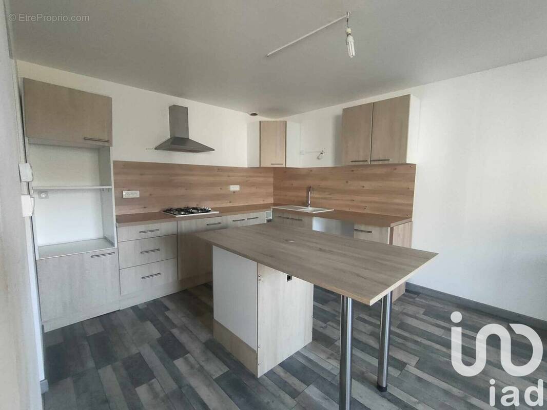 Photo 1 - Maison à SAINT-JEAN-DE-LA-CROIX