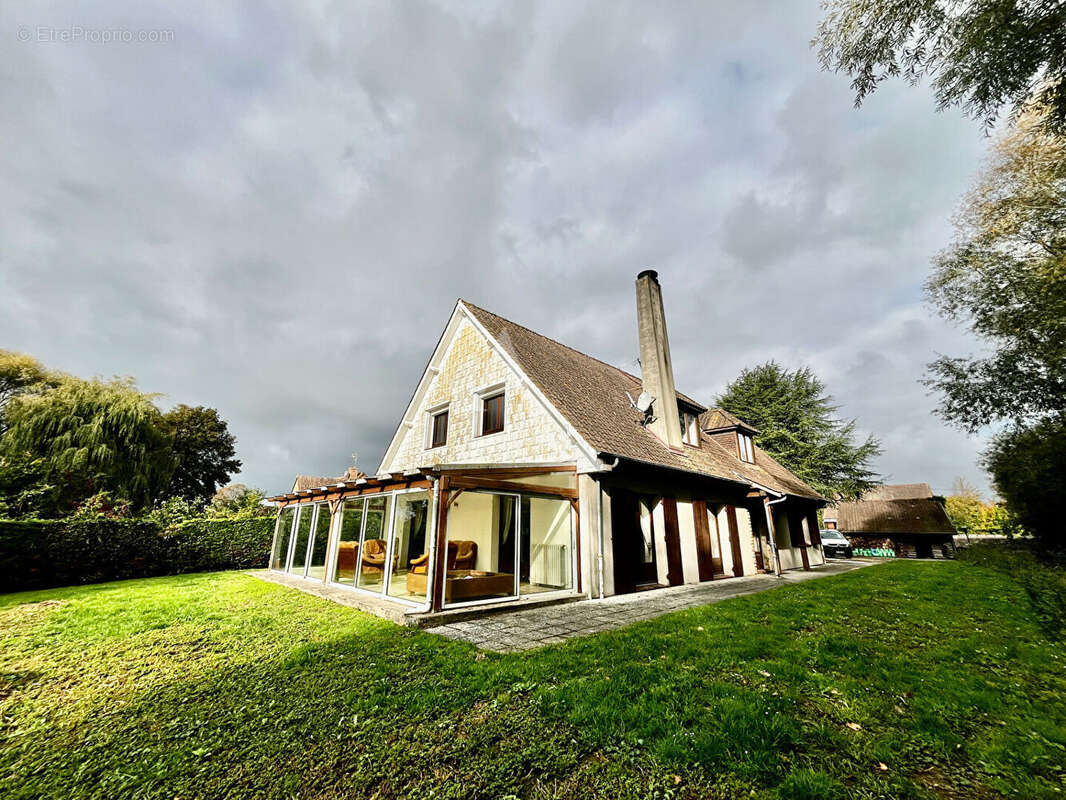 Maison à BREXENT-ENOCQ