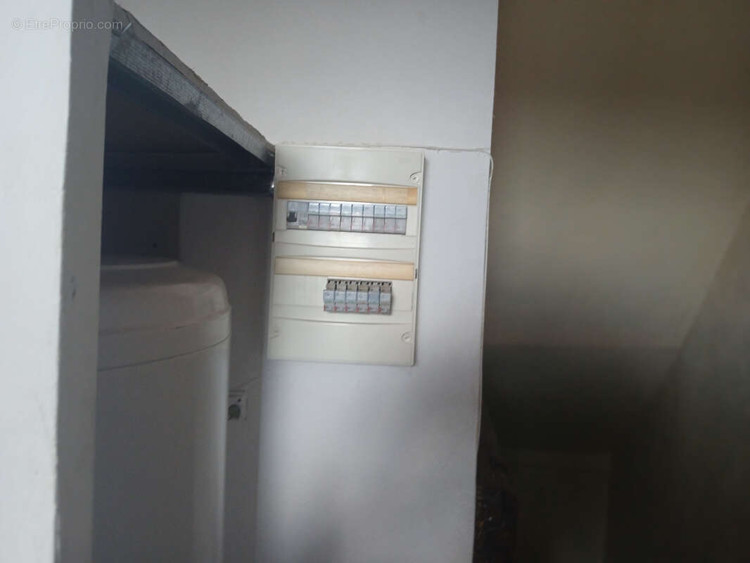 Appartement à JOUY-LE-CHATEL