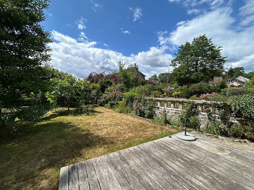 Maison à MONTIGNY-SUR-LOING