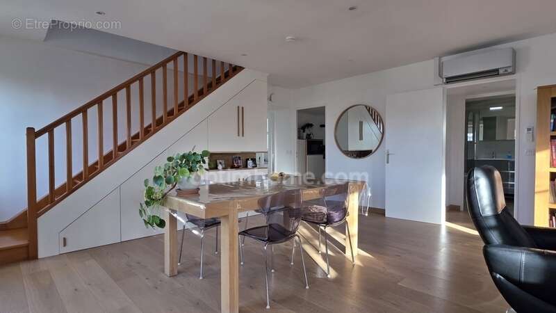 Appartement à MAISONS-ALFORT
