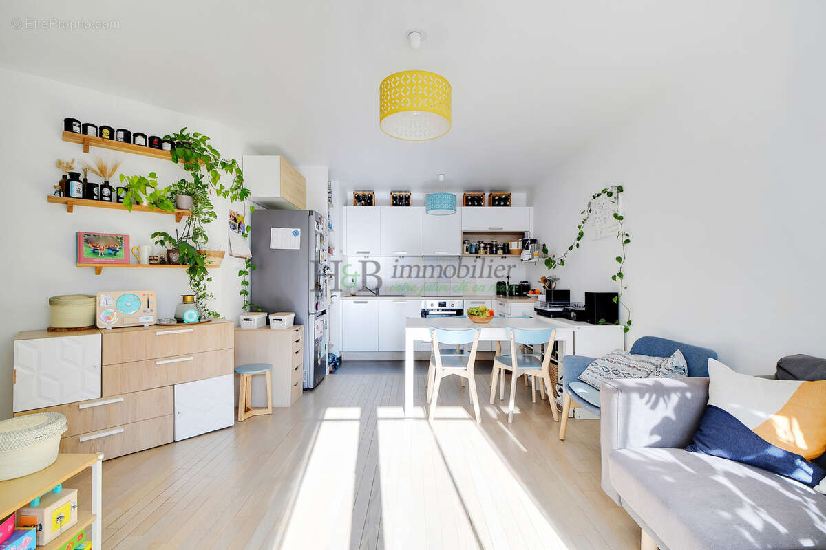 Appartement à MAISONS-ALFORT