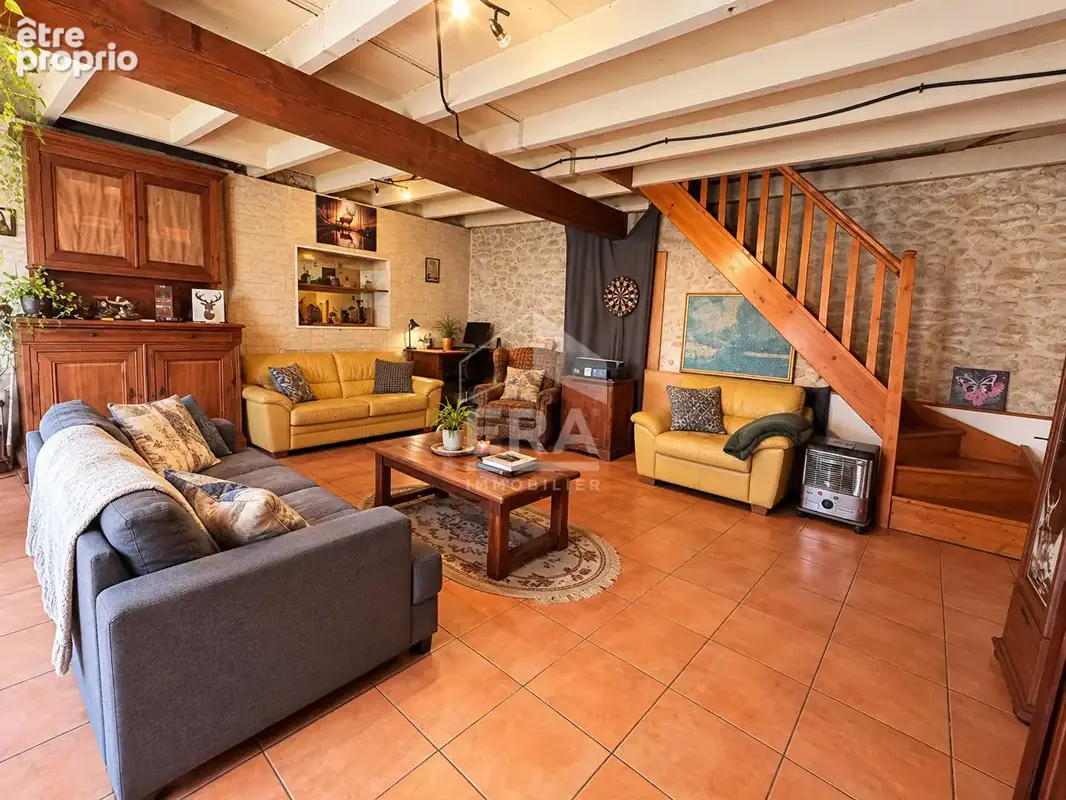 Maison à vendre à Anglade - 4 pièces, 128m² - photo 3
