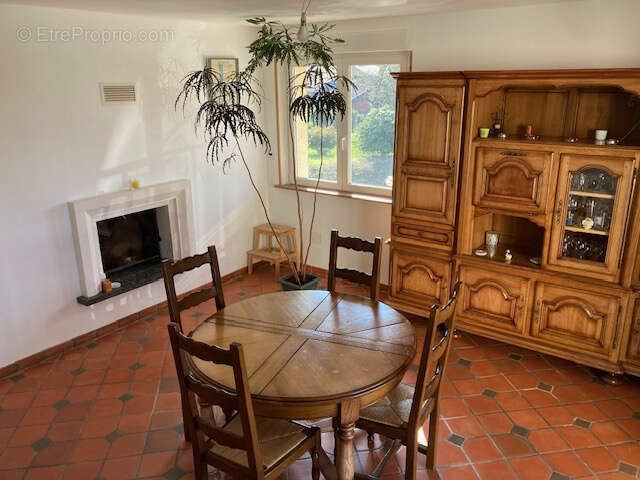 Maison à CHALONVILLARS