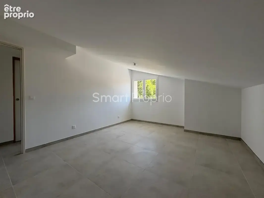 Gréoux-les-bains   duplex rénové à neuf   95 m2 habitables   3 chambres + bureau   parking privatif - photo 7