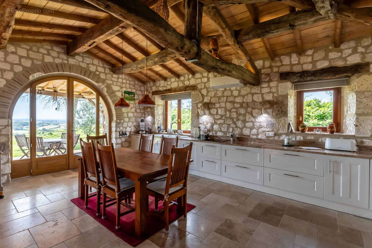 Maison à CORDES-SUR-CIEL