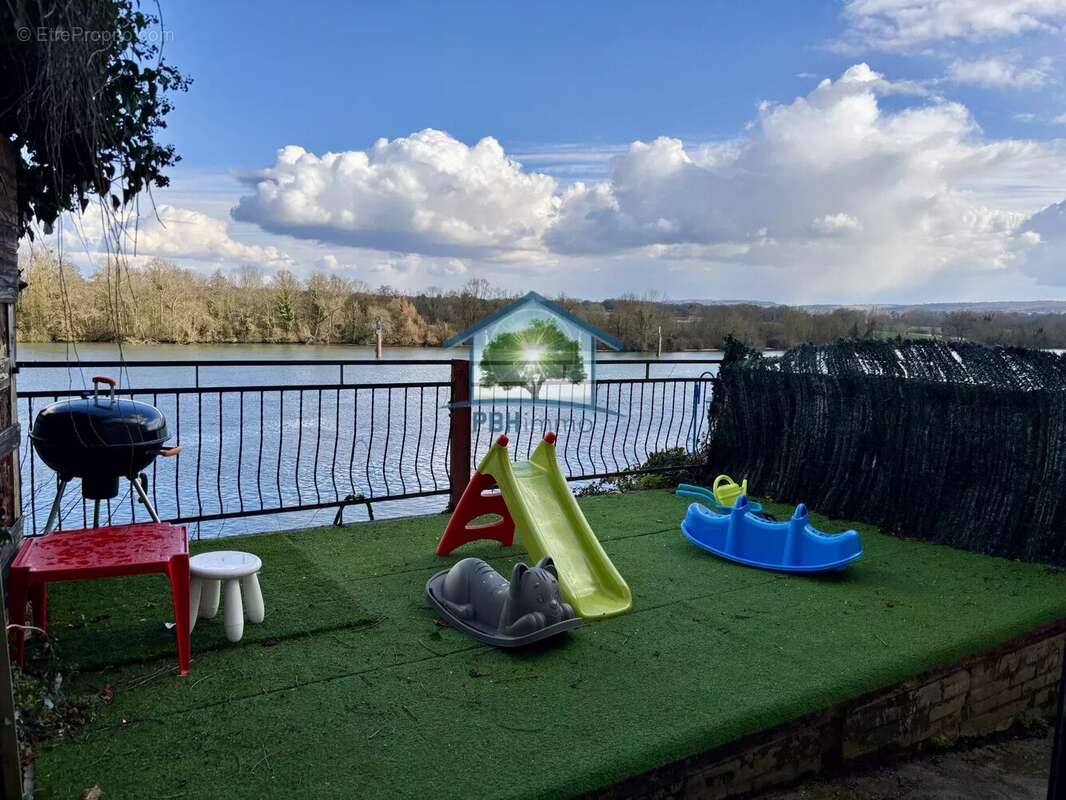 Maison à ROLLEBOISE