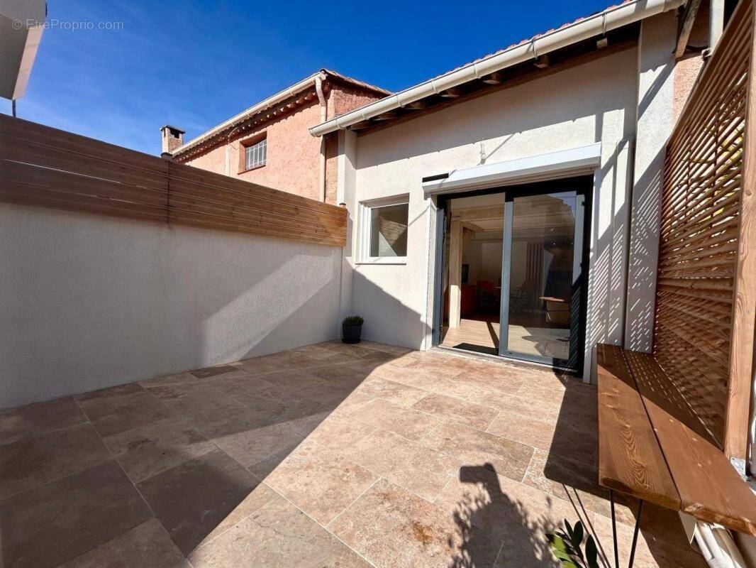 Appartement à SAINT-RAPHAEL