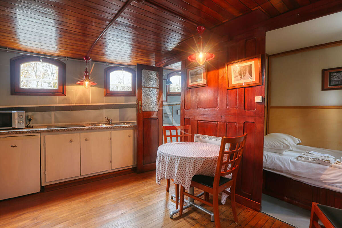 Maison à AUVERS-SUR-OISE