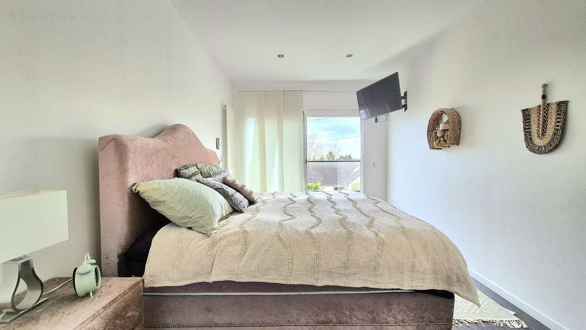 Maison à DEUIL-LA-BARRE