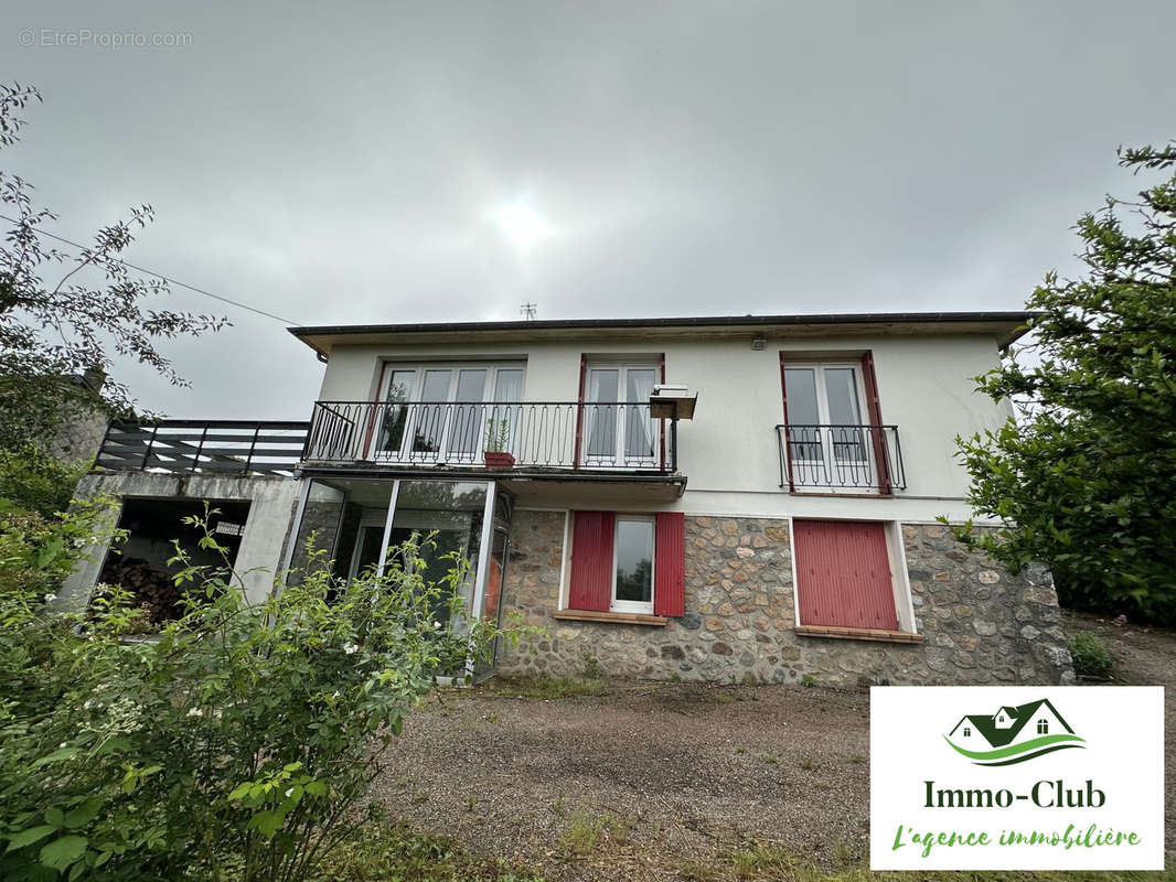 Maison à CHATEAU-CHINON(VILLE)