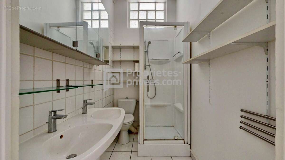 Appartement à PARIS-11E