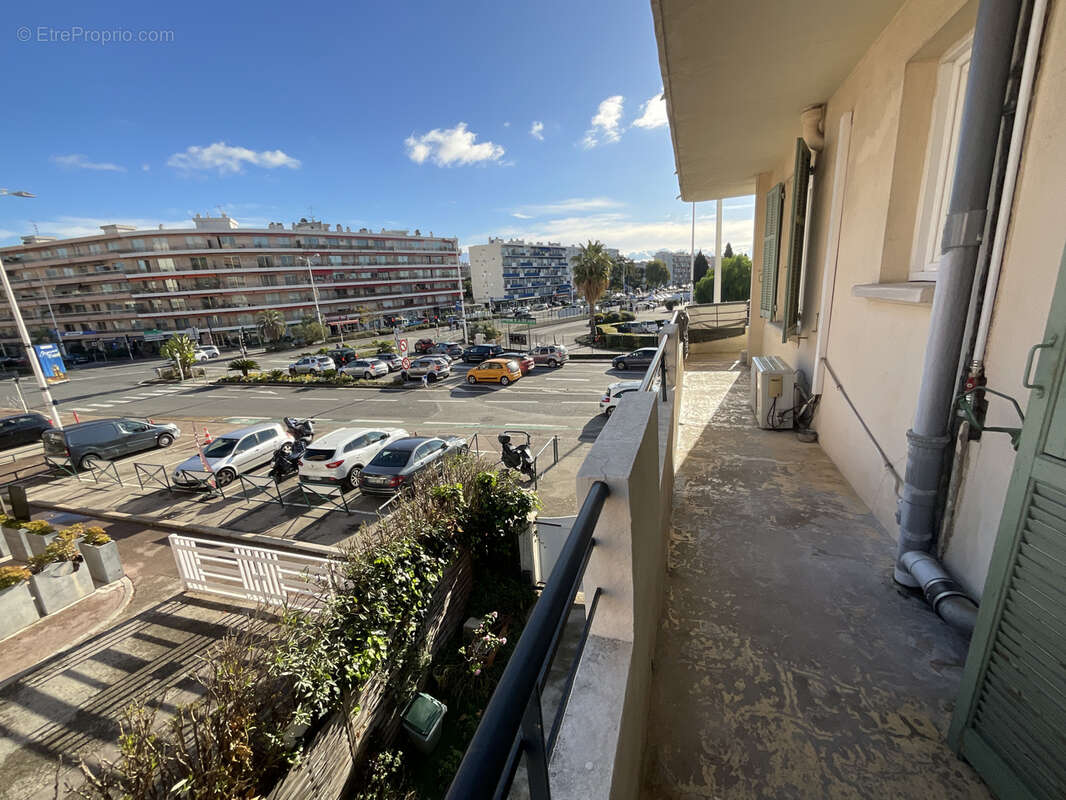 Appartement à CAGNES-SUR-MER