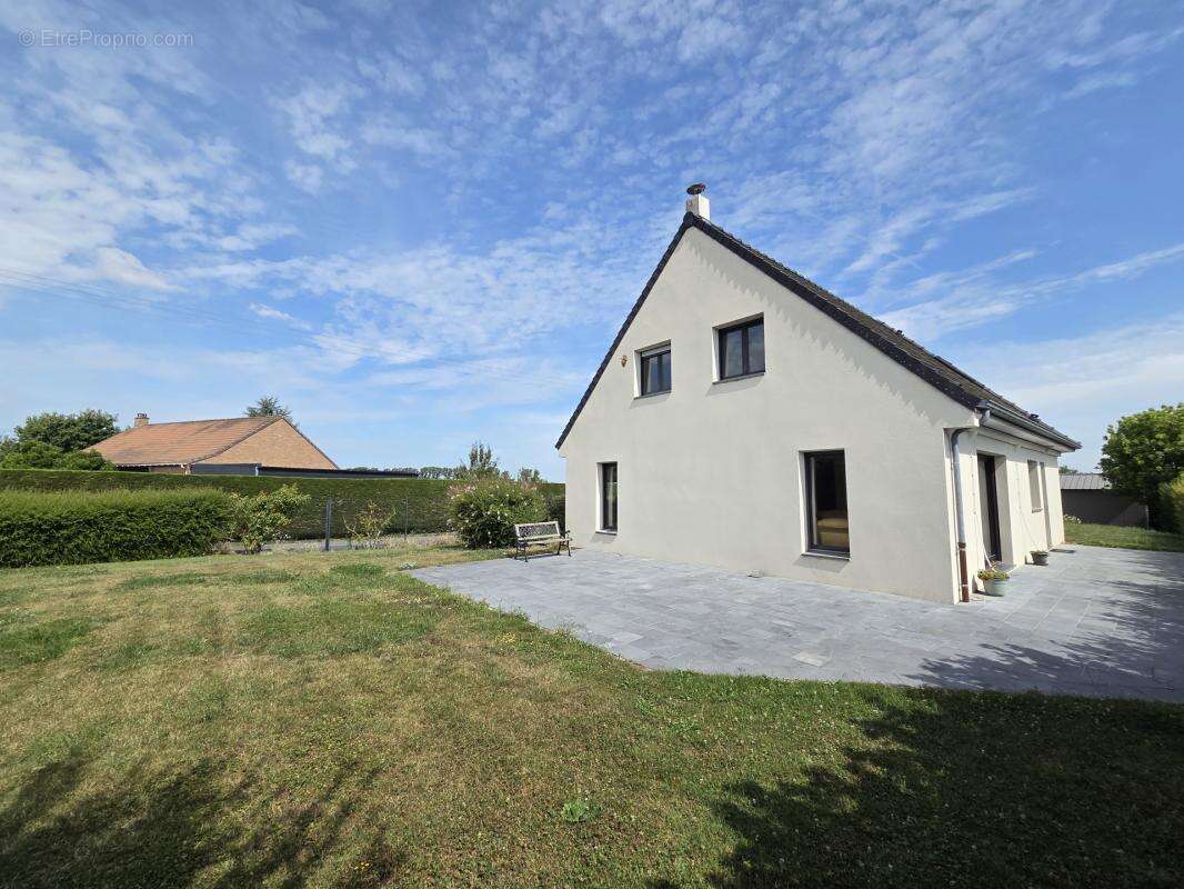 Pavillon contemporain recent offrant 220m² hab sur 2000m² - photo 16
