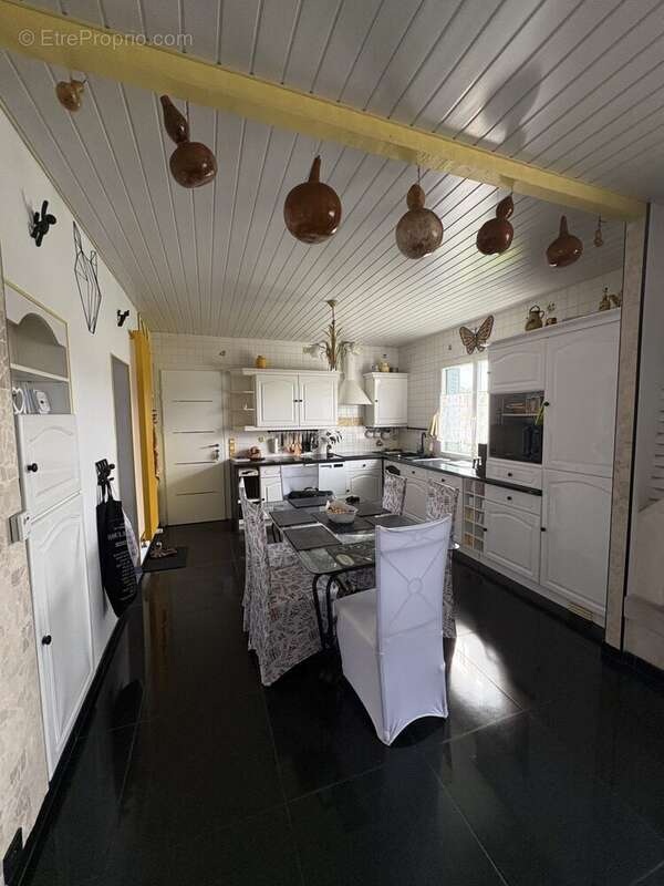 Maison 83 m² à Regniere-Ecluse  - photo 2