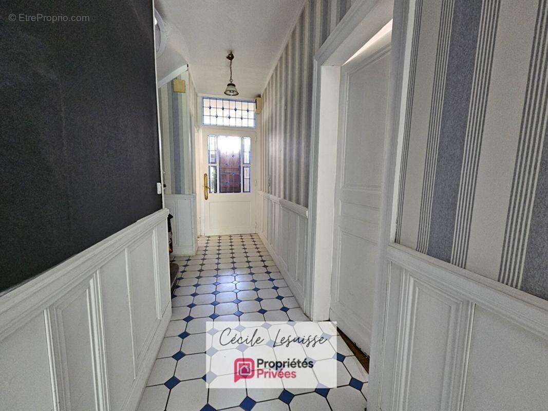 Maison à LILLEBONNE