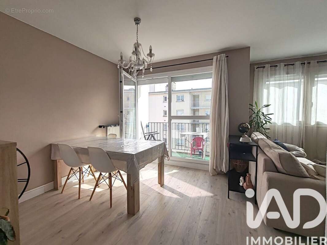 Photo 2 - Appartement à SAINT-MAX