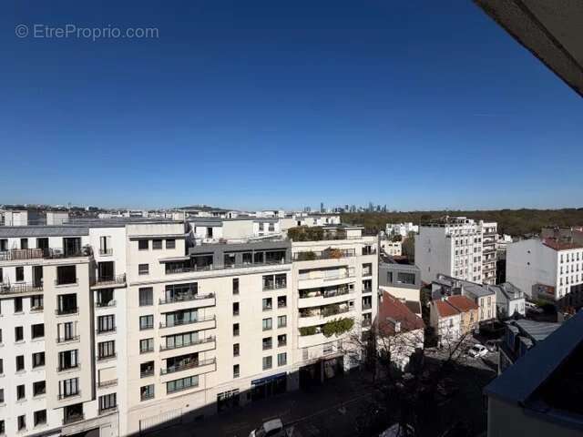 Dernier etage vue degagee. - photo 2