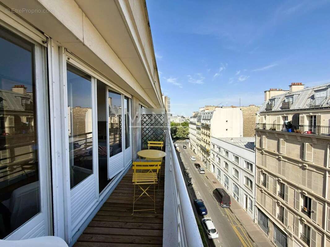 Appartement à PARIS-12E