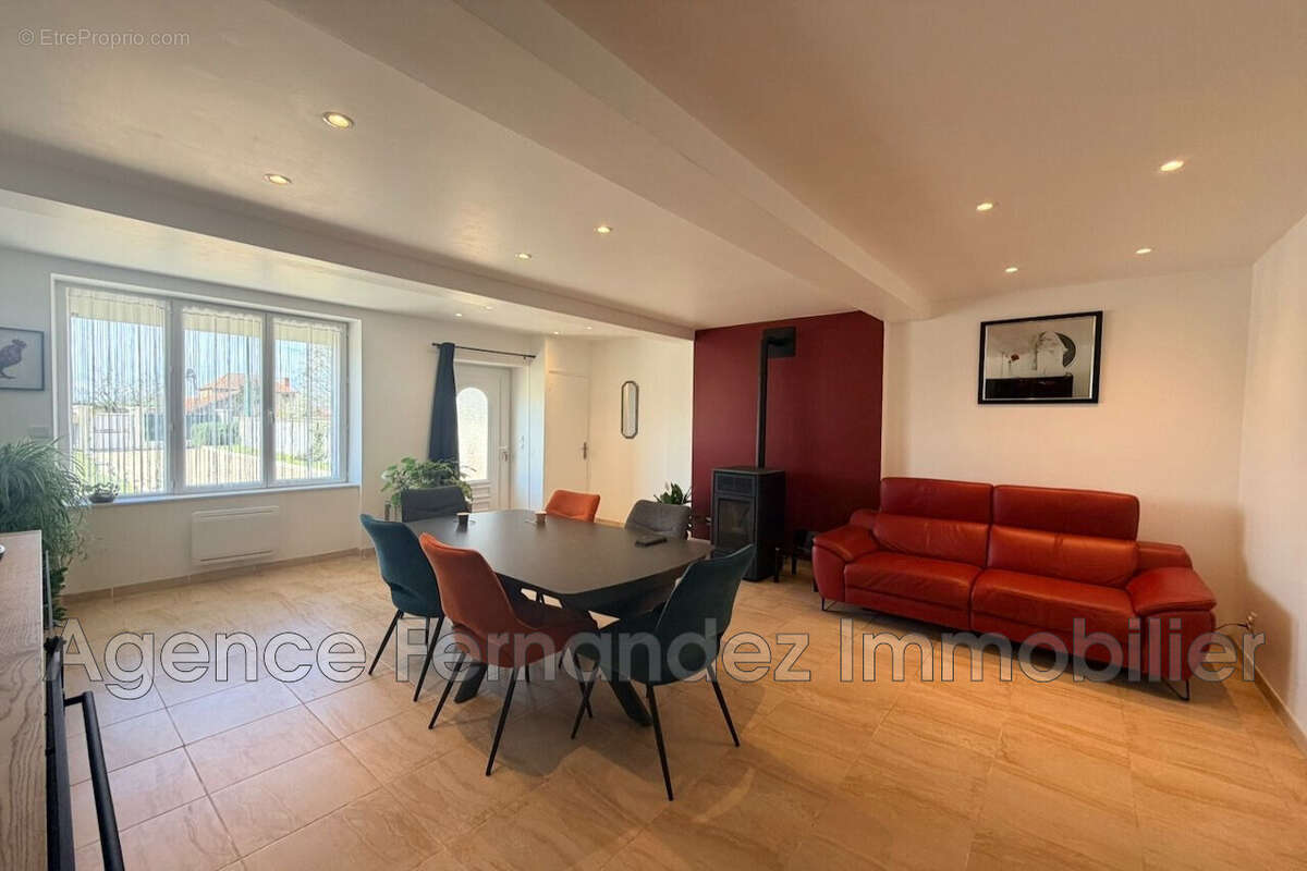 Maison 95 m² à Avrilly  - photo 5