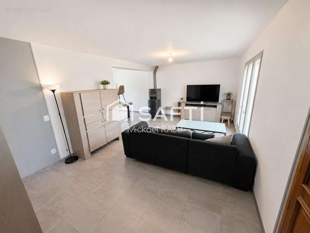 Maison 112 m² à Lusanger  - photo 5