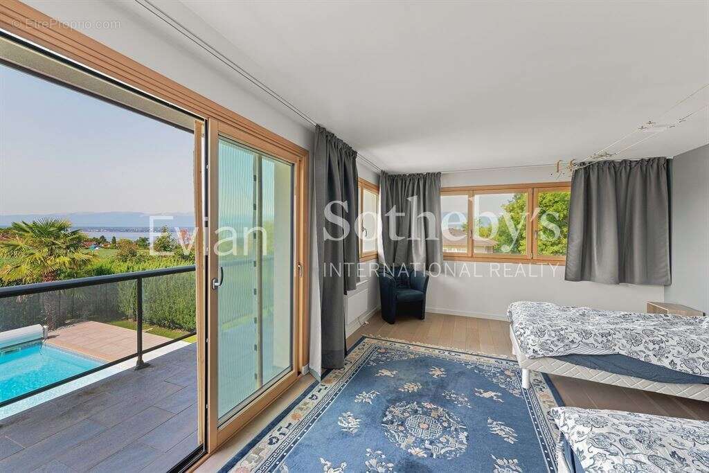 Villa à Chens-sur-Léman avec piscine et annexe - photo 4