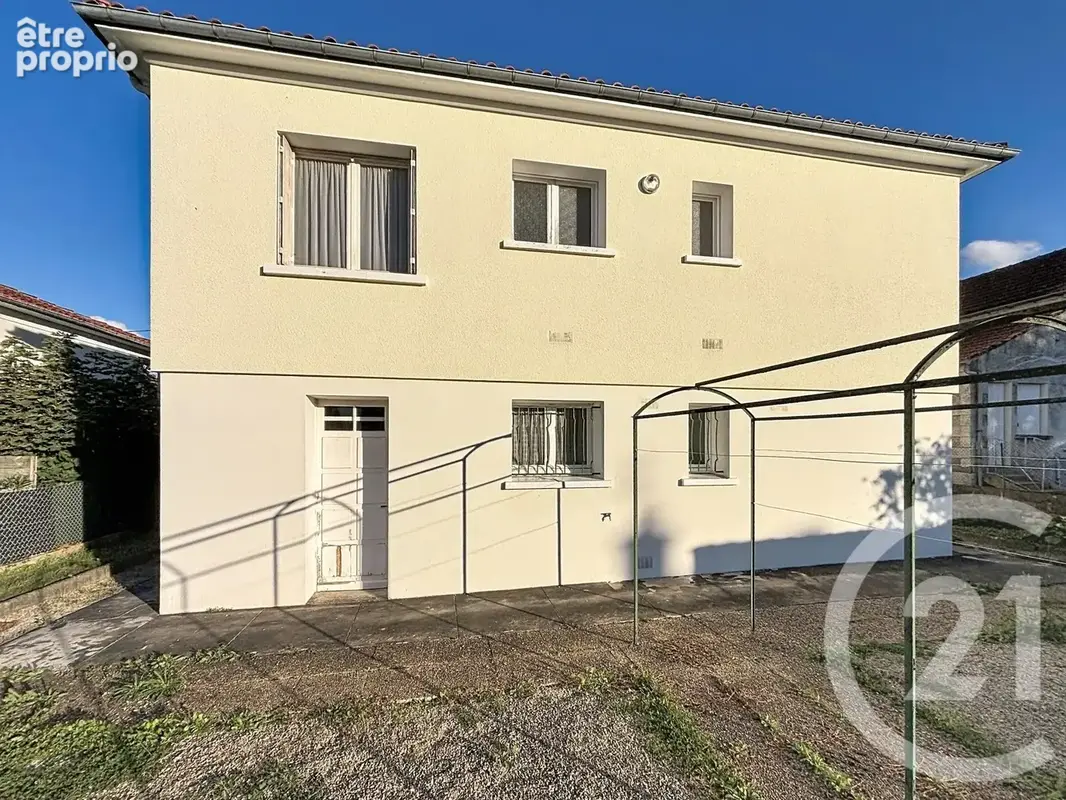 Maison 7 pièces 148 m² à vendre à Soyaux (16800) - photo 4