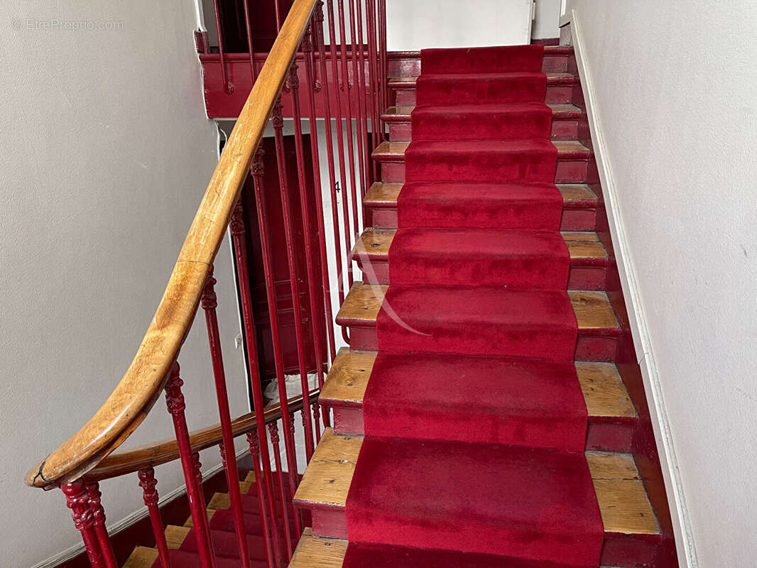 Appartement à PARIS-12E