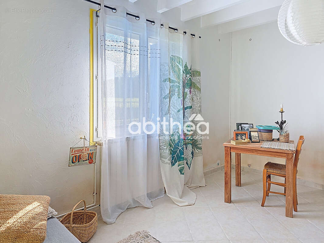 Maison à SAINT-FORT-SUR-GIRONDE