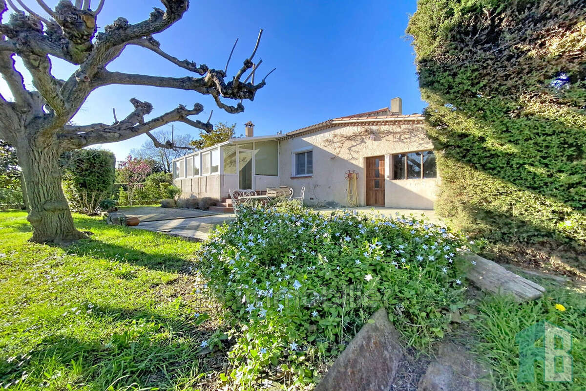Maison à EYGUIERES