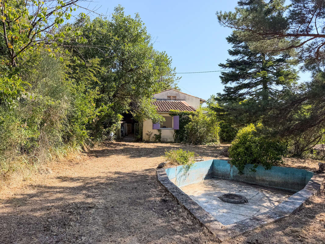 Maison T4 de 70 m2 avec terrain de 1 117 m2 - photo 23