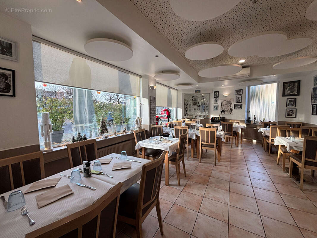 Commerce à MAIZIERES-LES-METZ