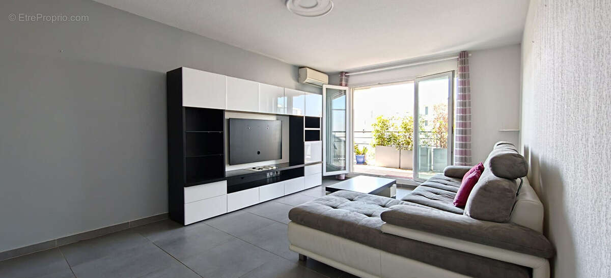 Toit terrasse Juan-les-Pins 4 pièces 78.16 m2 - photo 6